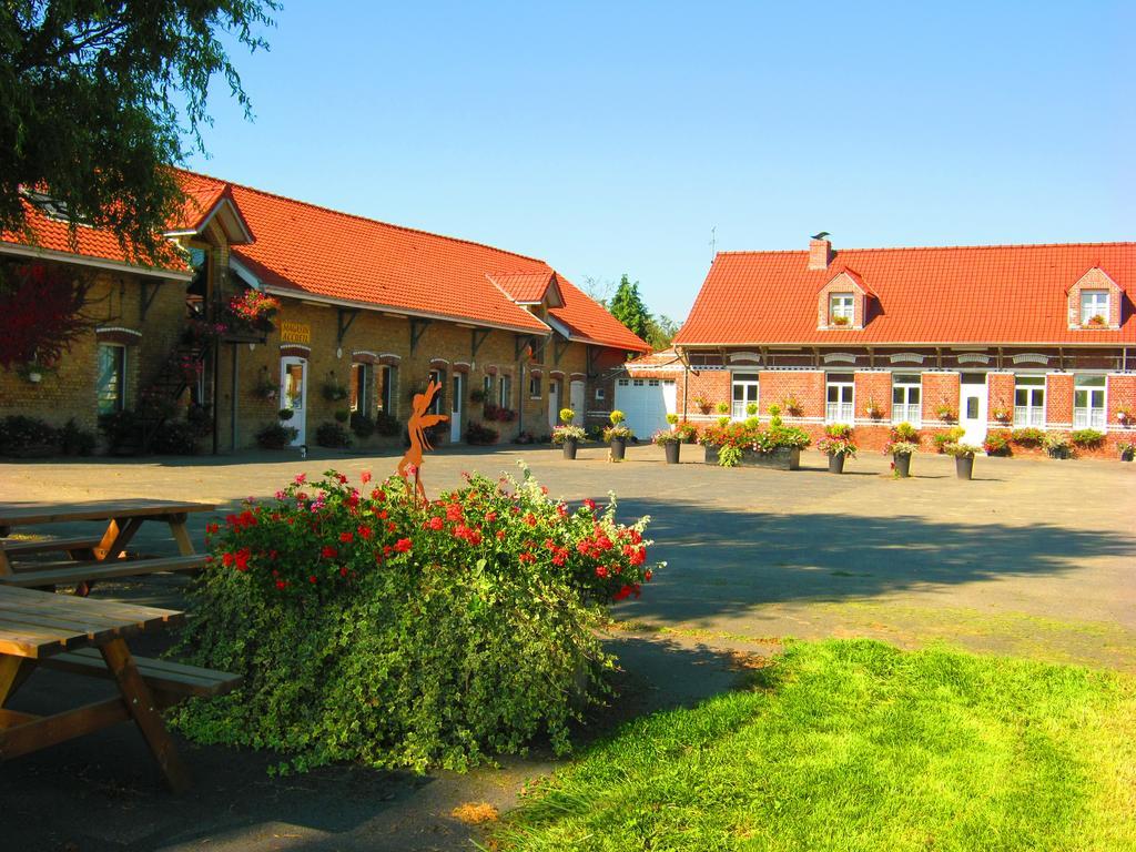 Camping Ferme Des Saules Hotel Bailleul  Kültér fotó
